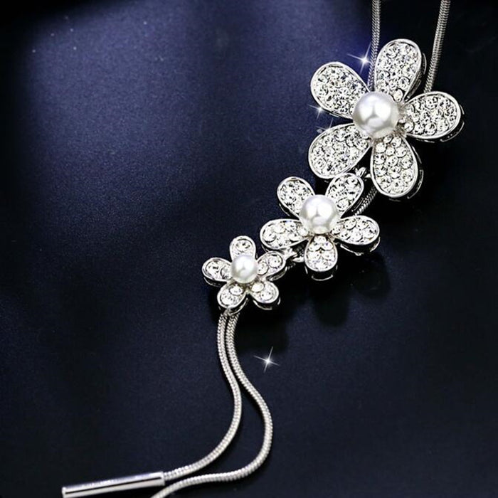 N2018 - Three flowers Pendant Necklace