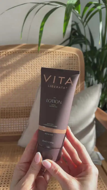 2 IN 1 MIRACLE BRUSH & MITT SET DARK Vita Liberata