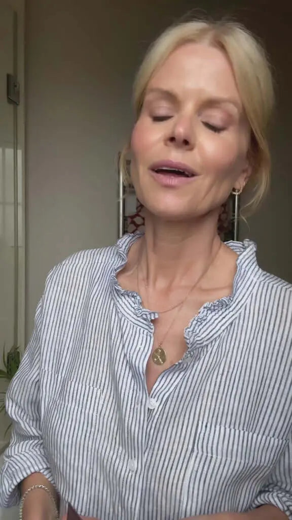 2 IN 1 MIRACLE BRUSH & MITT SET DARK Vita Liberata