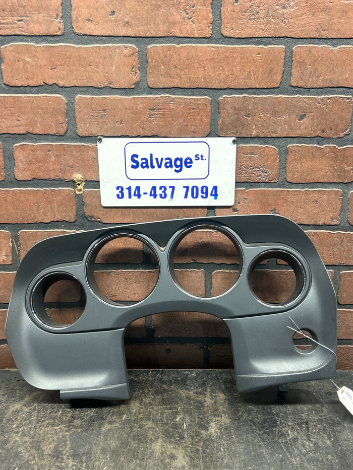 2008-2014 Dodge Challenger SRT8 Speedometer Gauge Cluster Bezel Trim 1188528xdva