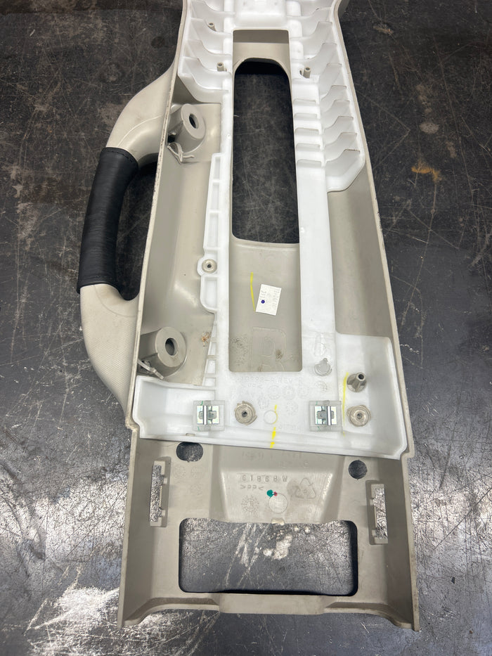2011-2018 Dodge Ram 1500 2500 3500 Right Upper B Pillar Trim Bezel OEM 61868w