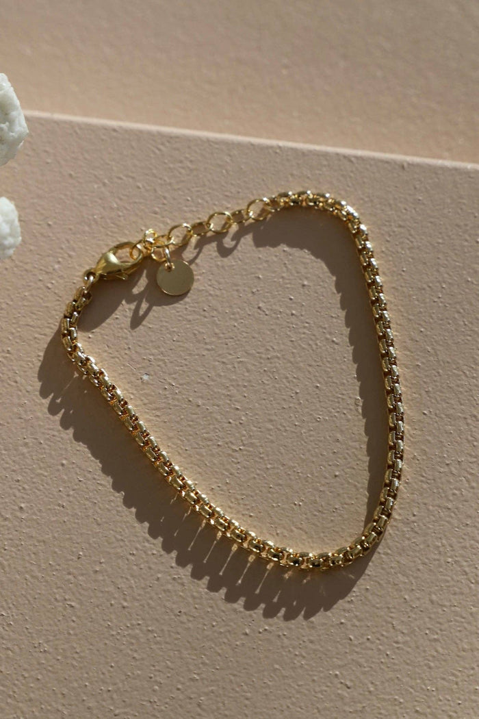 B1197G Bracelet-Nova Holland Round Box Chain Gold SMALL