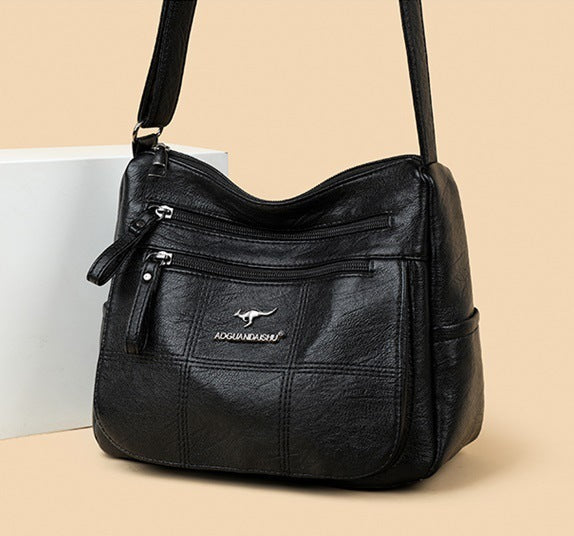 CL1551 - Retro Style Messenger Bag