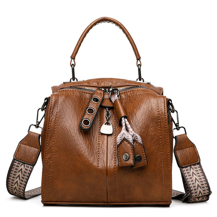 CL1590 - Retro Boston Shoulder Bag