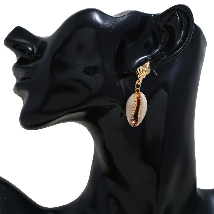 E1664 - Golden Conch Shell Earrings