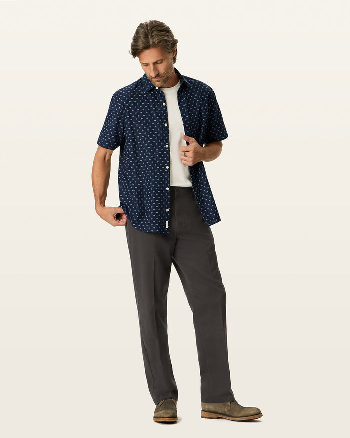 Easy Khakis, Classic Fit