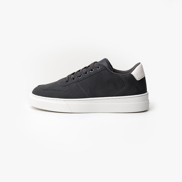 Essential Court Trainer | Black