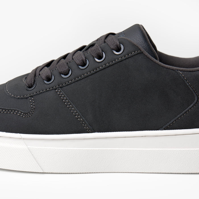 Essential Court Trainer | Black