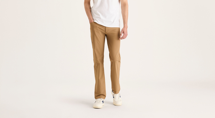 Front view of model wearing Otter Go Airweave 5-Pocket, Straight Fit.