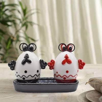 Hen Egg Design Salt and Pepper Shaker Set with Tray - HomeHatchpk