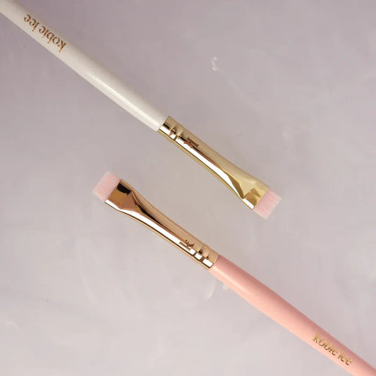 Kobie Lee Collective - Flat Highlighter Brush