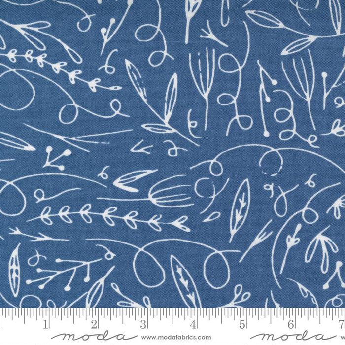 LAST CHANCE - WORDS TO LIVE BY - FILIGREE DOODLE ABSTRACT (3 2/3 YARDS)