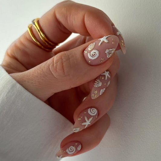 NA012 - Simple Sea Shell Glam Nails