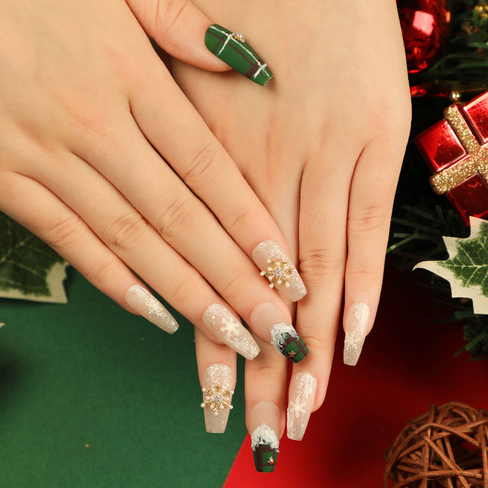 NA042 - Christmas Themed Press On Nails