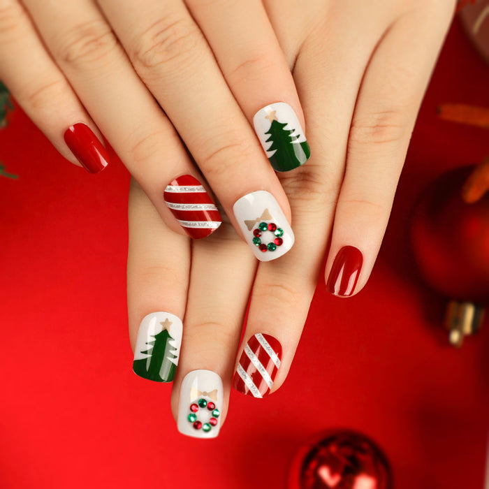 NA048 - Christmas Themed Press On Nails
