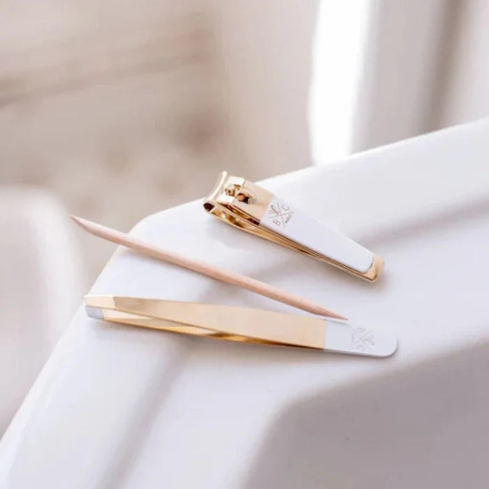 Precision Stainless Steel Tweezers for Eyebrow Grooming