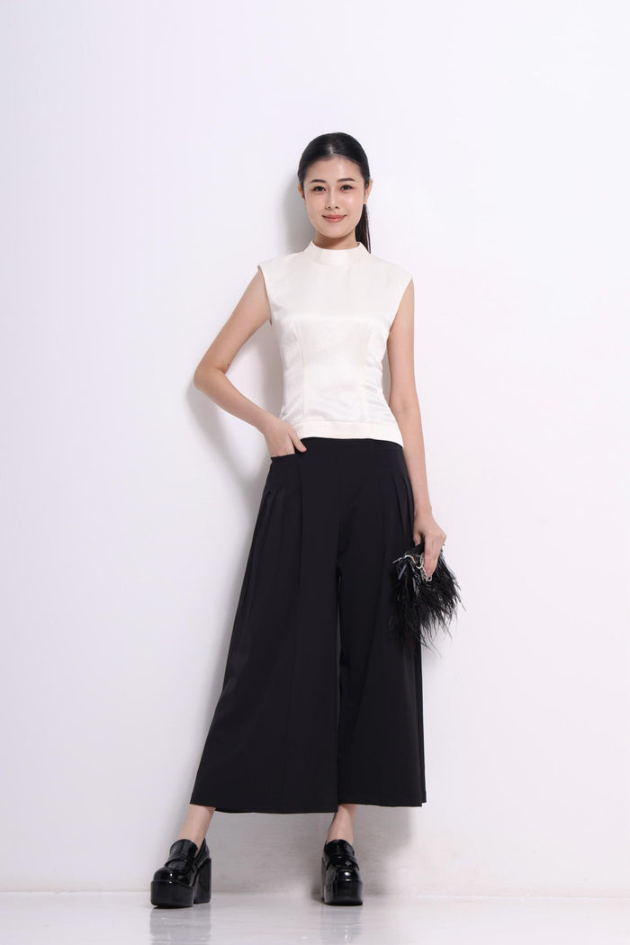 Robin Mock Neck Fitted Top
