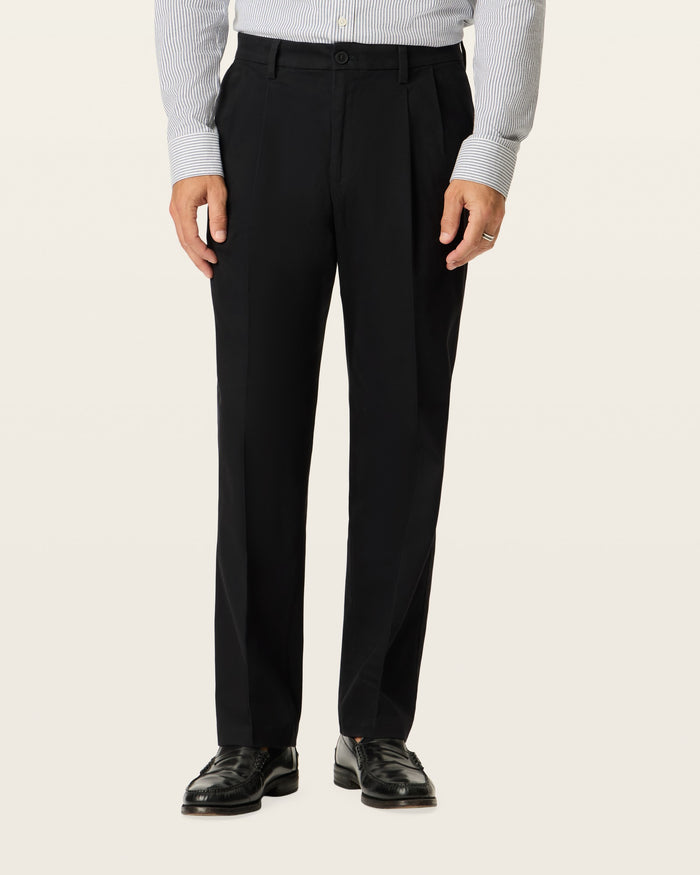 Signature Iron Free Khakis, Pleated, Classic Fit with Stain Defender®