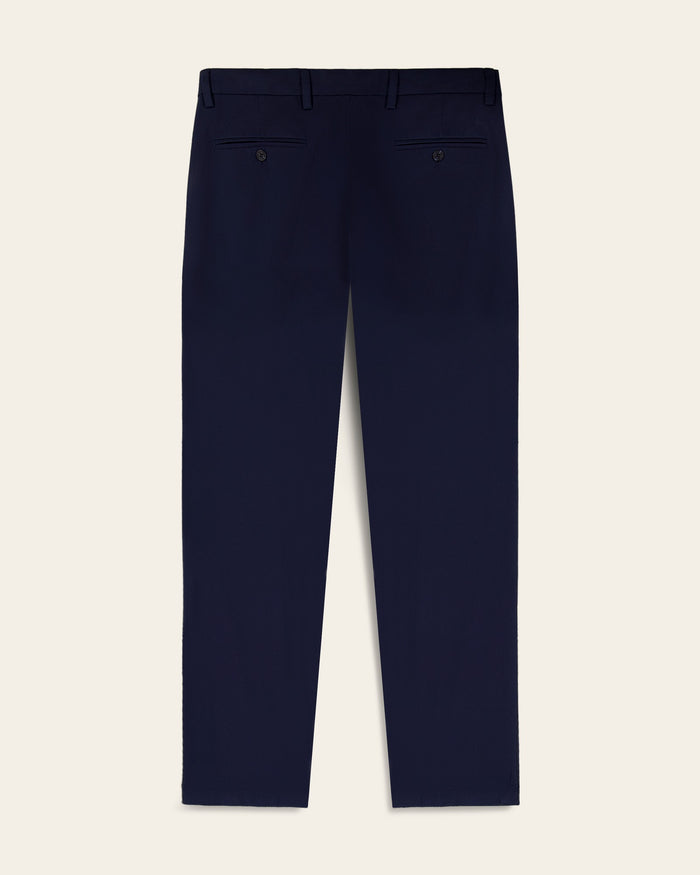 Signature Iron Free Khakis, Straight Fit with Stain Defender®
