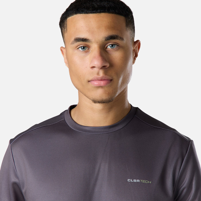 Strike Gradient T-Shirt | Charcoal