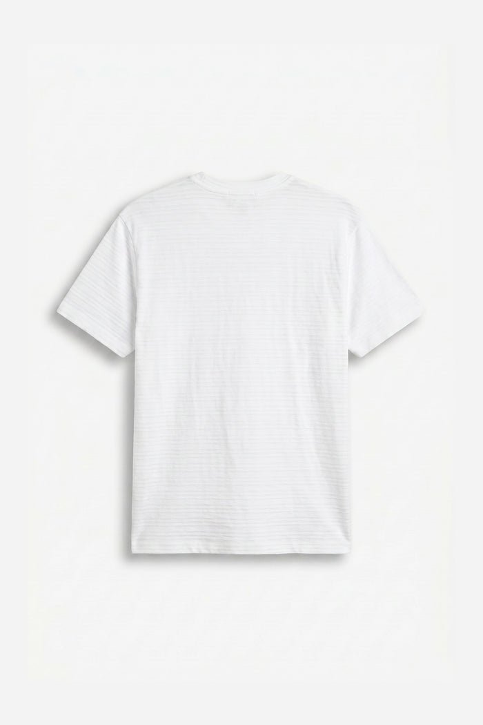 T-SHIRT GIROCOLLO CON TRAMA IN RILIEVO E TASCHINO BIANCO