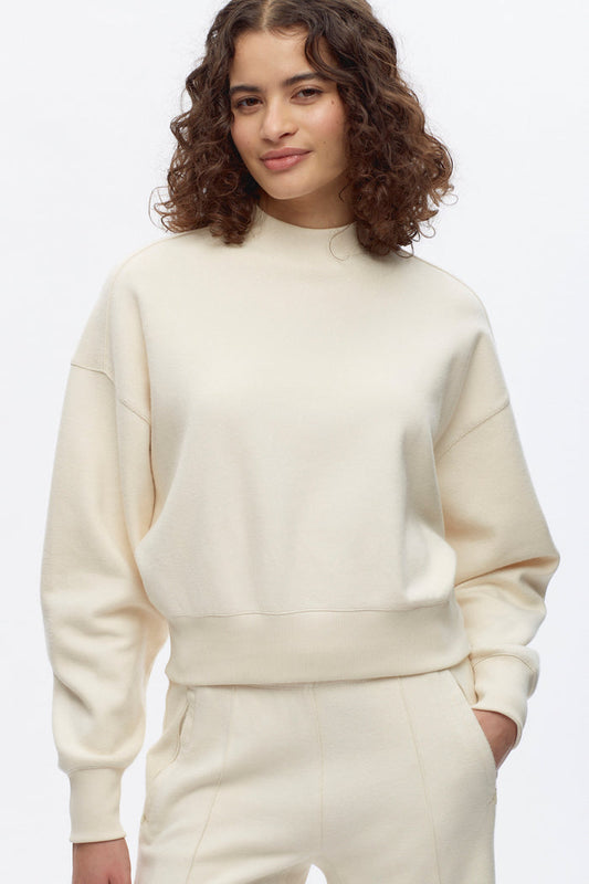 Women’s Cozy Crewneck in Natural