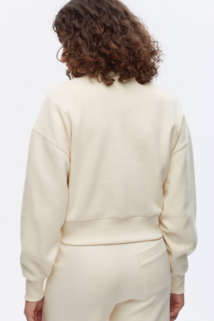 Women’s Cozy Crewneck in Natural