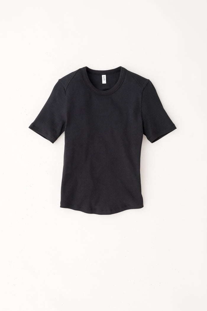 Women's Fitted Rib Tee in Black