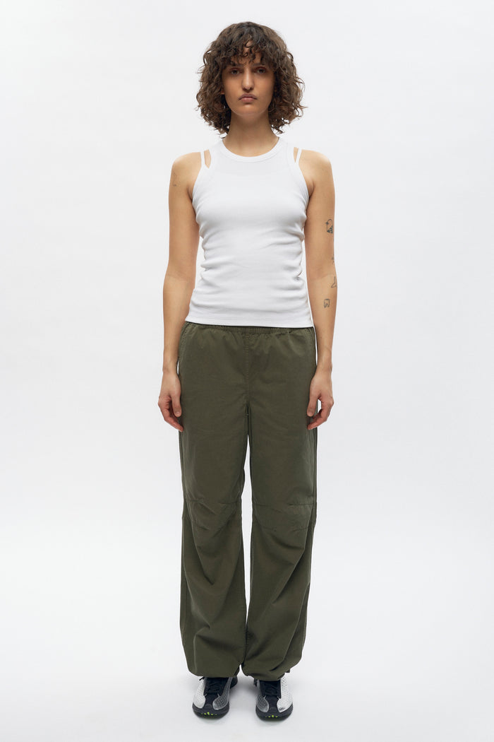 Francis is 5ft 9.5in, a regular size XS and wearing an XS.
